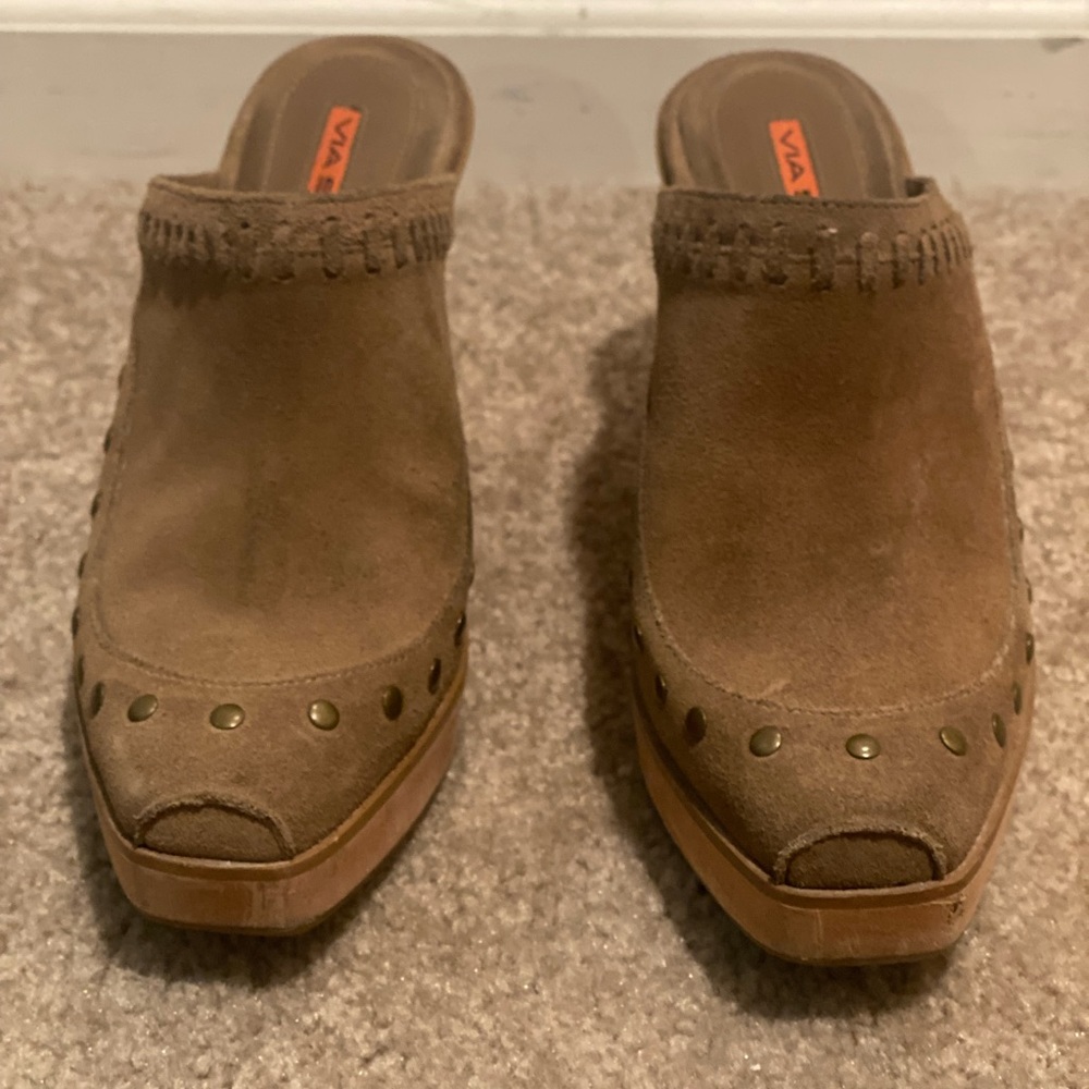 Via Spiga Womens Brown Tan  Suede Mules Size 6.5 M